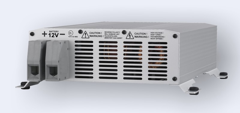 Votronic 3184 SMI 1700 12V / 230V ST-NVS MobilePower Inverter