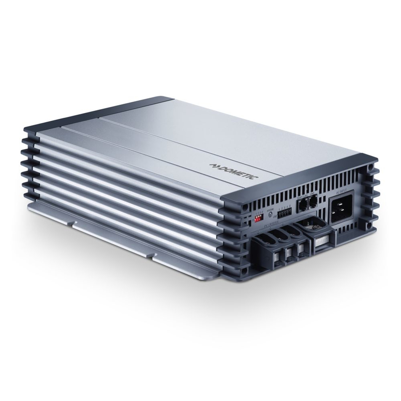 DOMETIC MCA1250 PerfectCharge 50A/12V Batterieladegerät