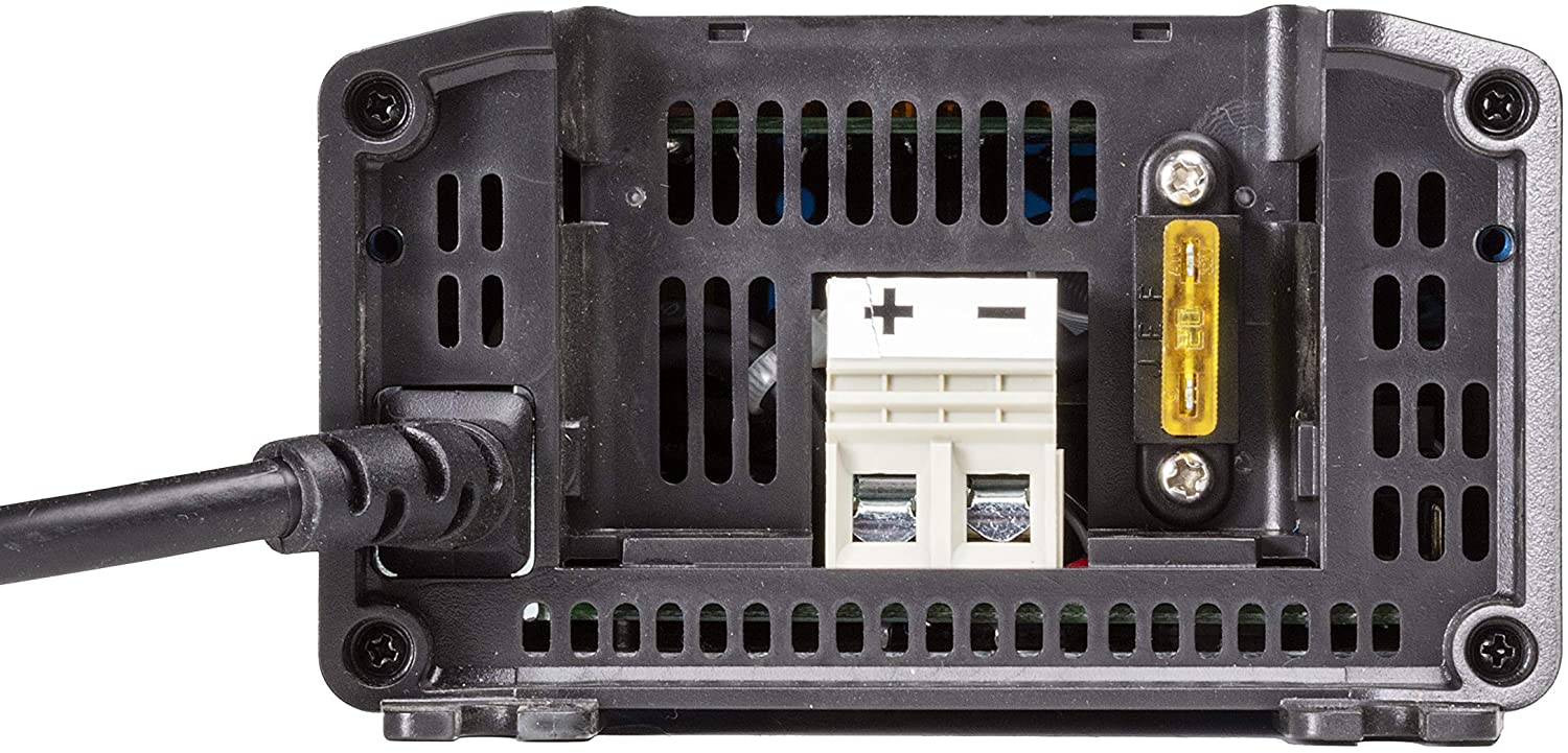 Victron Blue Smart IP22 12/20 – Batterieladegerät 12V 20A (1 Ausgang) – Bild 2